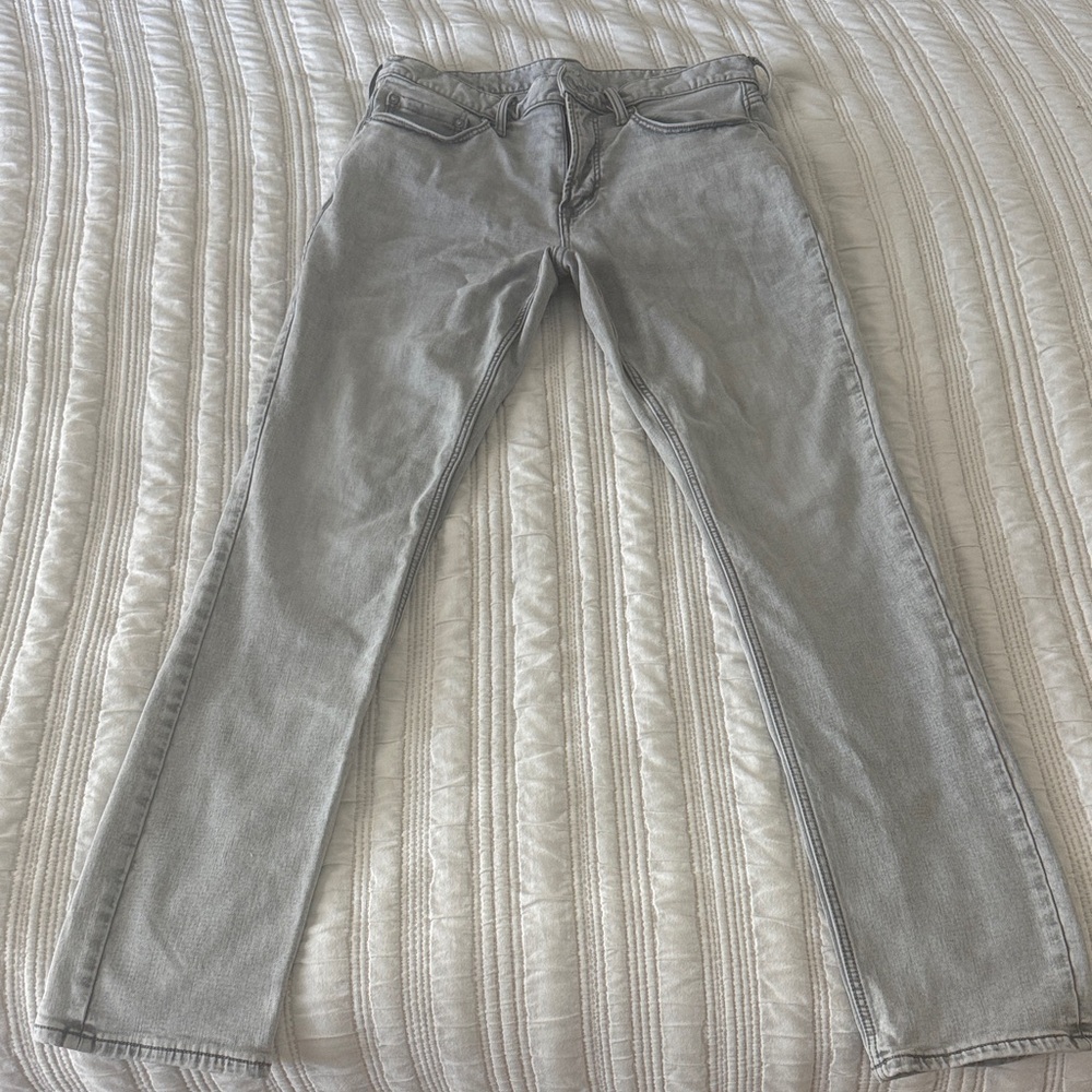 Old Navy Slim Men's Jeans in Light Gray